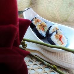 蟹肉棒沙拉酱寿司的做法[图]