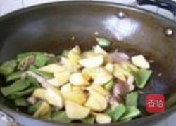 豆角土豆炖宽粉的做法图解5