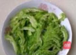 苦瓜炒咸蛋的做法图解2