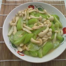 清炒丝瓜白玉菇的做法[图]