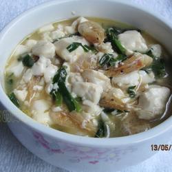 韭菜虾干烧豆腐的做法[图]