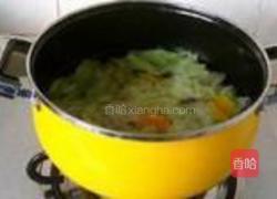 炝拌甘蓝菜的做法图解4