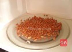 挂霜花生的做法图解2