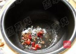 饭煲麻辣豆芽焖面的做法图解3