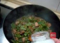 猪肉焖扁豆的做法图解5