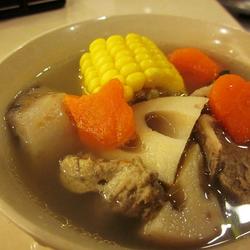 莲藕排骨汤的做法[图]