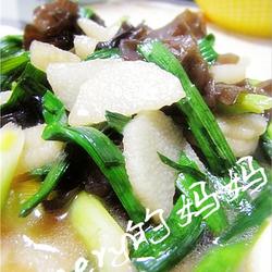 大蒜木耳炒山药的做法[图]