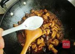 老干妈千张结烧肉的做法图解16