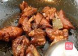 猪脚红烧地蛋的做法图解7