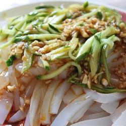 酱拌凉粉的做法[图]