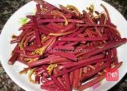 猪肉炒蕨菜的做法图解6