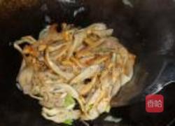 素炒平菇的做法图解4