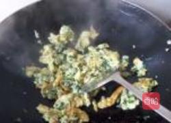 香菜炒鹅蛋的做法图解6
