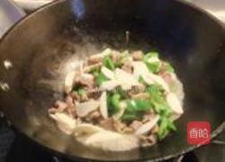 青椒茭白炒鸡肫的做法图解8