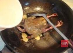 三杯乳鸽彩蔬饭的做法图解8