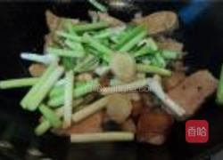 蒜炒肉的做法图解6