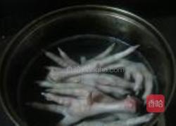 泡椒凤爪的做法图解2