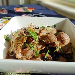 蒜头豆豉焖鸡珍的做法[图]