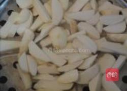 蛋黄焗芋头的做法图解3