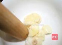 松子菠菜盅的做法图解4