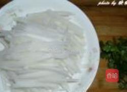 酸辣白萝卜丝的做法图解1