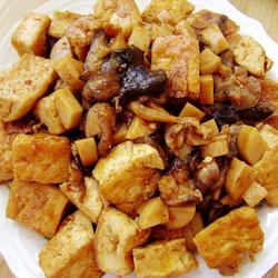 香菇烧豆腐的做法[图]