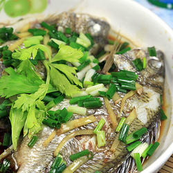 清蒸黄鳍鲷鱼的做法[图]