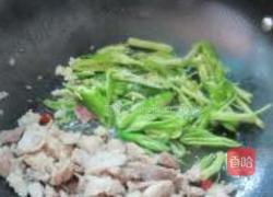 辣椒炒瘦肉的做法图解4