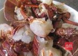 姜葱炒澳洲龙虾的做法图解1