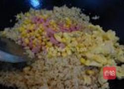 咖喱炒饭的做法图解6