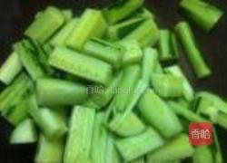凉拌青瓜的做法图解2