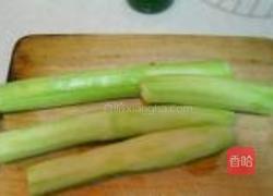 蛤蜊丝瓜蒸蛋的做法图解1