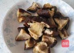 莲子鸡丁的做法图解3