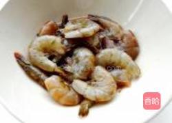 黄瓜炒大虾的做法图解2