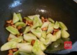 腰果炒青瓜的做法图解4