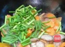 肉肠蒜薹胡萝卜的做法图解7