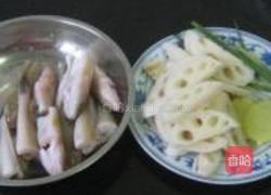 尖梭鱼莲藕汤的做法图解2