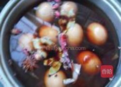 玫瑰花茶叶蛋的做法图解2