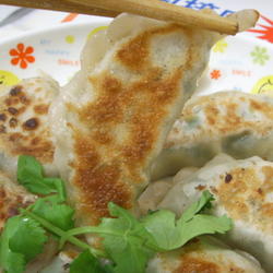香煎韭菜猪肉饺子的做法[图]