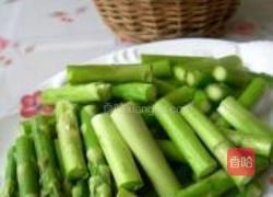 芦笋拌虾仁的做法图解2