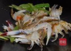 青椒炒蟹的做法图解9