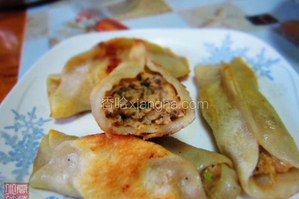 香菇鲜肉锅贴