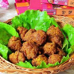 鸡蛋肉丸子的做法[图]