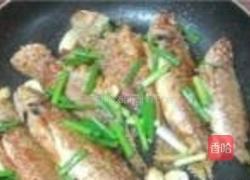 香煎黄花鱼的做法图解7
