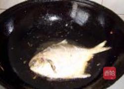 红烧鲳鱼的做法图解2