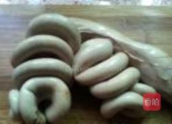 爽脆椒炒生肠的做法图解2