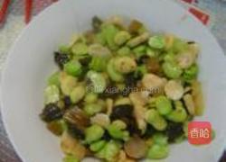糟菜炒蚕豆的做法图解5