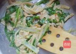腐竹海米烧芥蓝的做法图解9