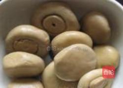 奶油蘑菇汤的做法图解1