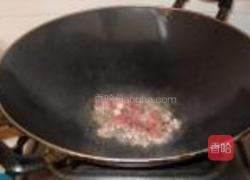 肉片炒莴笋萝卜丝的做法图解3